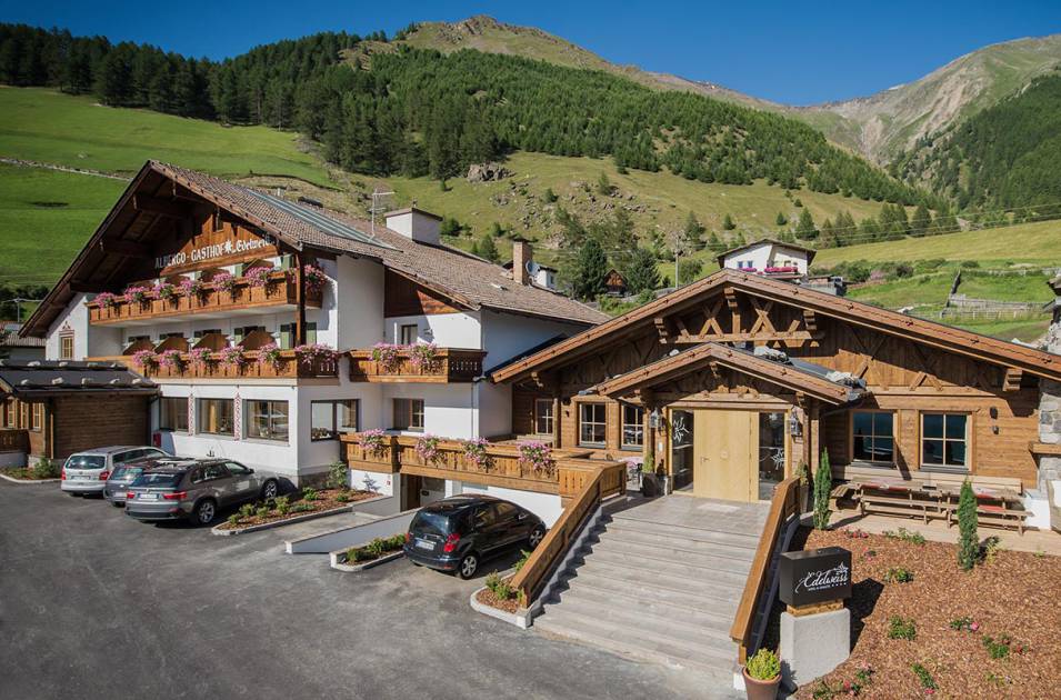 Hotel & Chalets Edelweiss